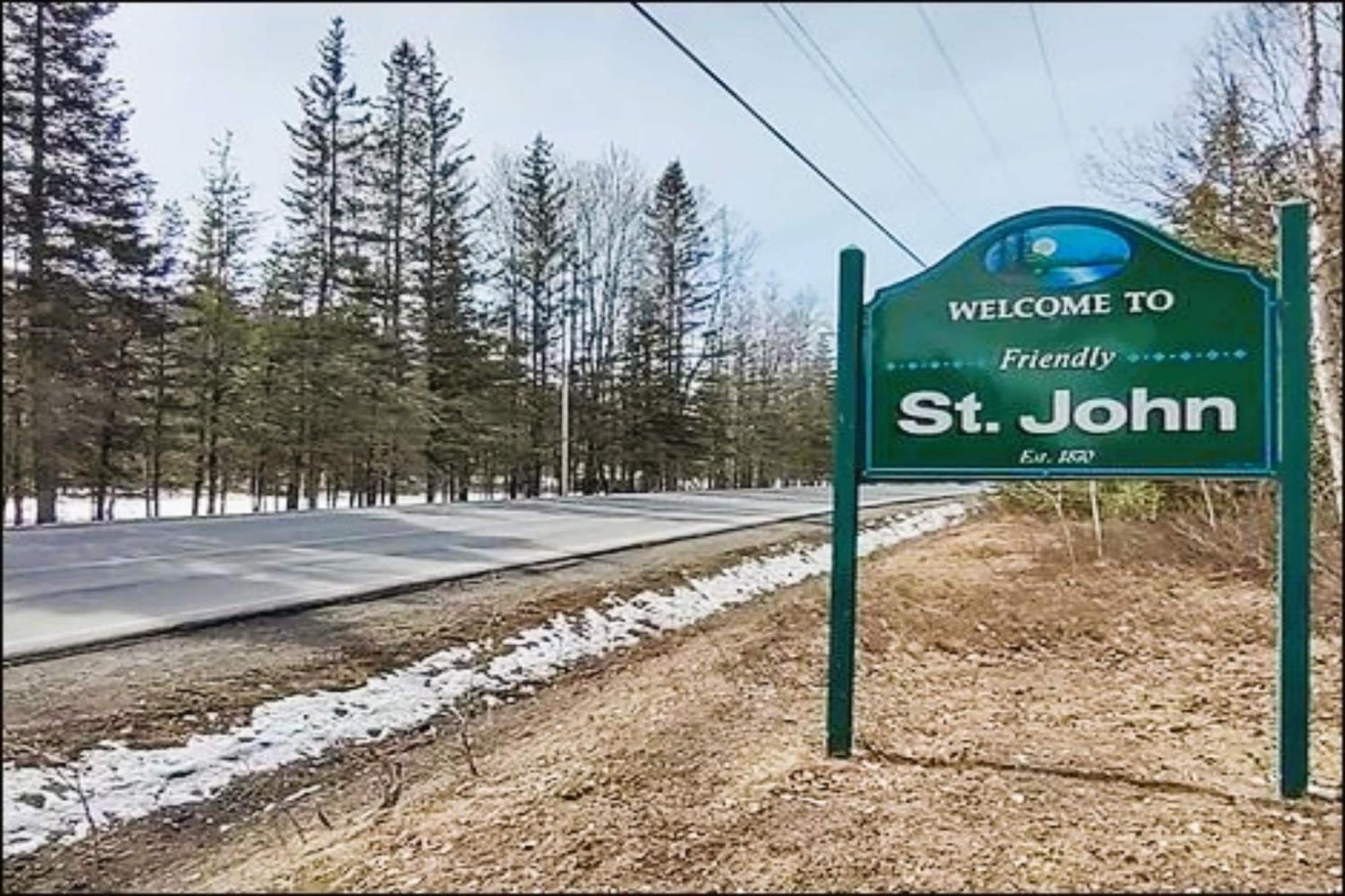 Love Hotels St John River By Oyo At Fort Kent Me Saint John Plantation Εξωτερικό φωτογραφία