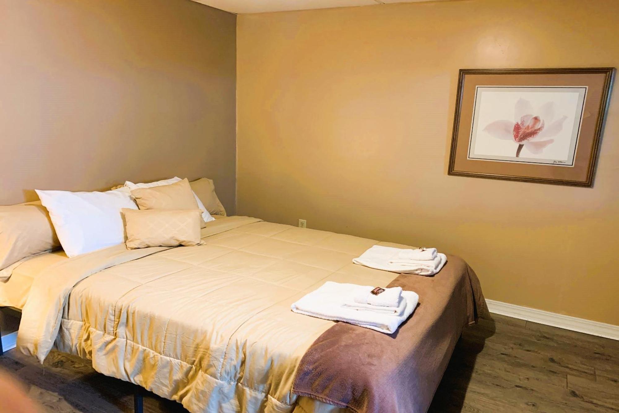 Love Hotels St John River By Oyo At Fort Kent Me Saint John Plantation Εξωτερικό φωτογραφία