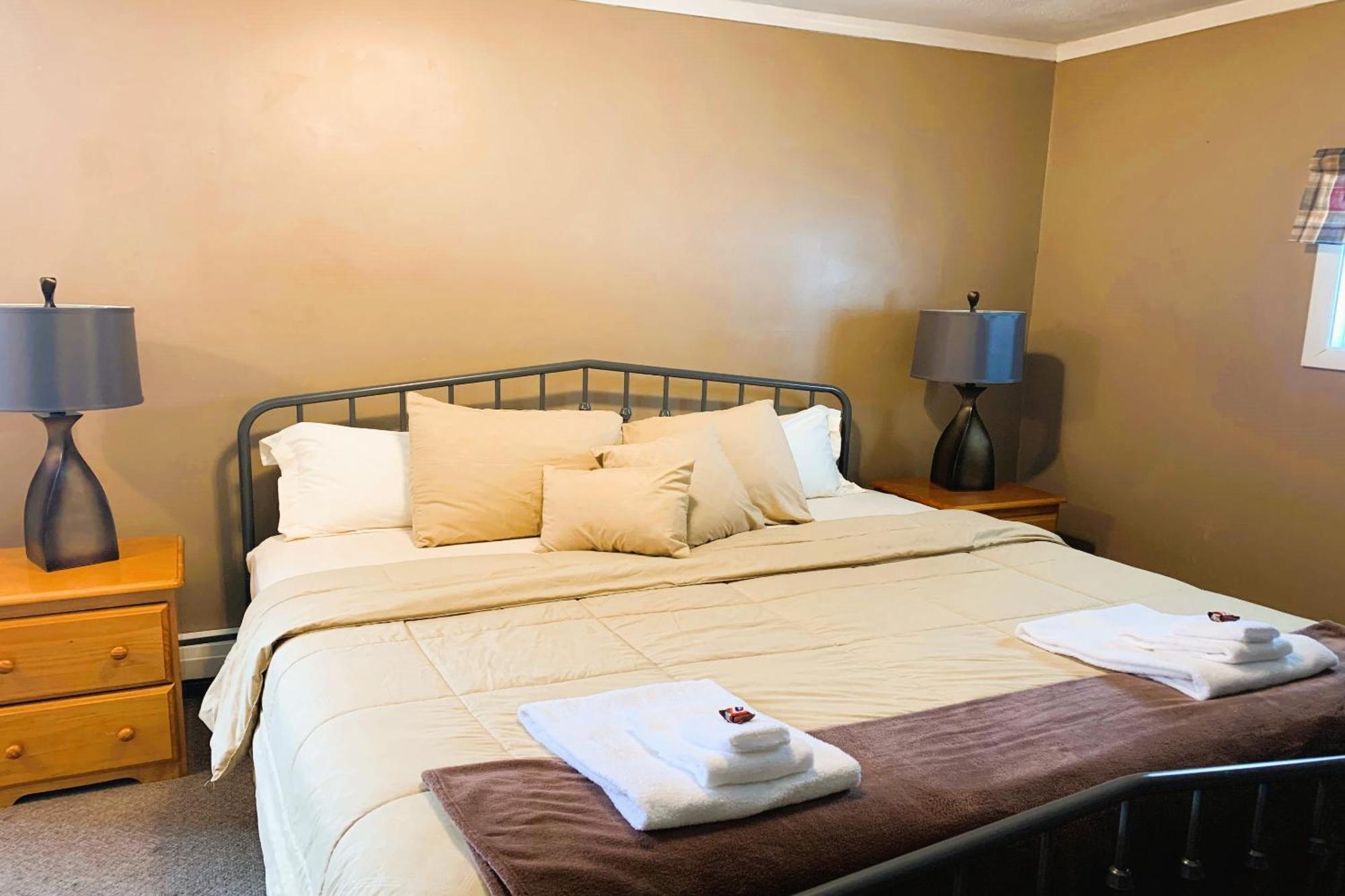 Love Hotels St John River By Oyo At Fort Kent Me Saint John Plantation Εξωτερικό φωτογραφία