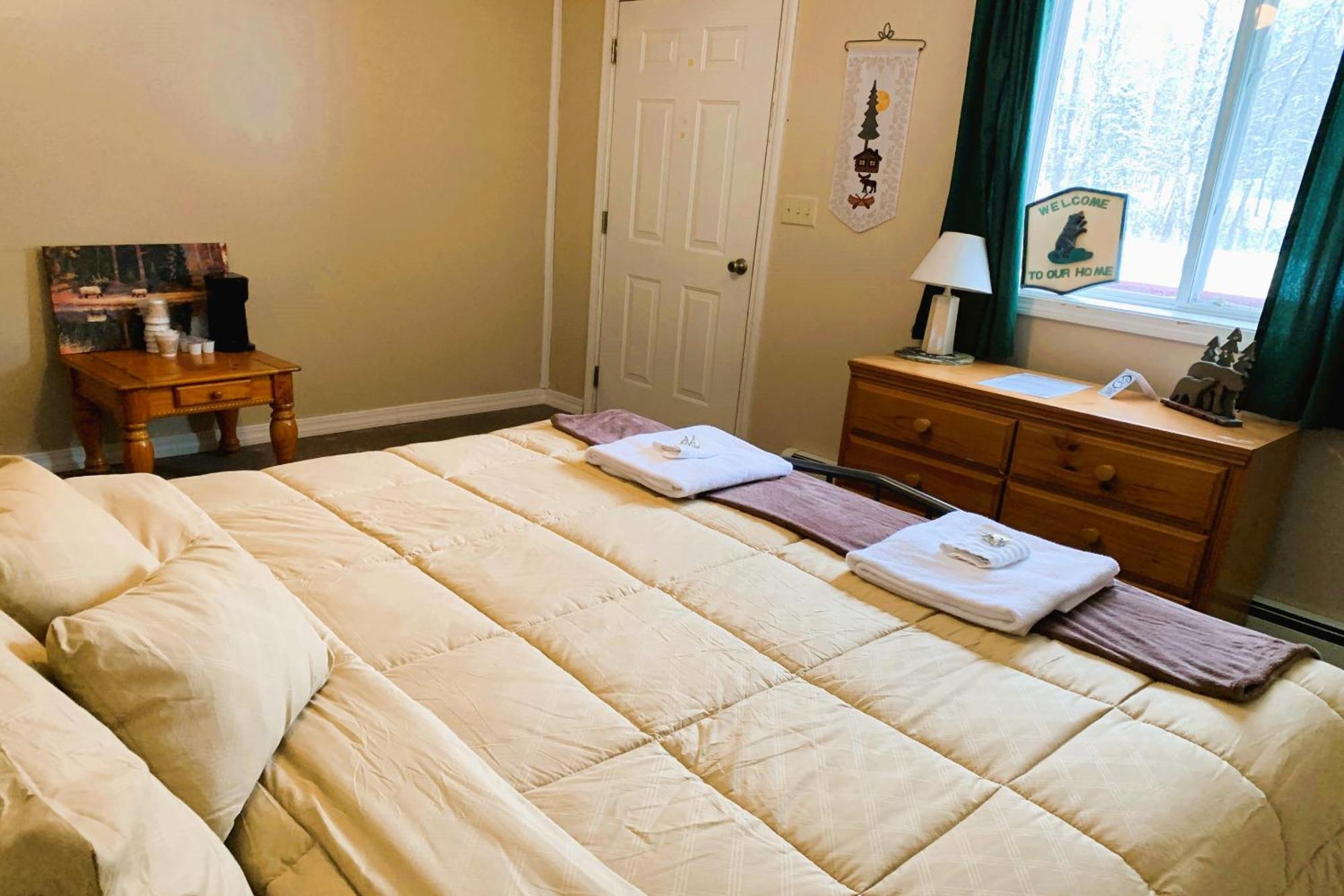 Love Hotels St John River By Oyo At Fort Kent Me Saint John Plantation Εξωτερικό φωτογραφία