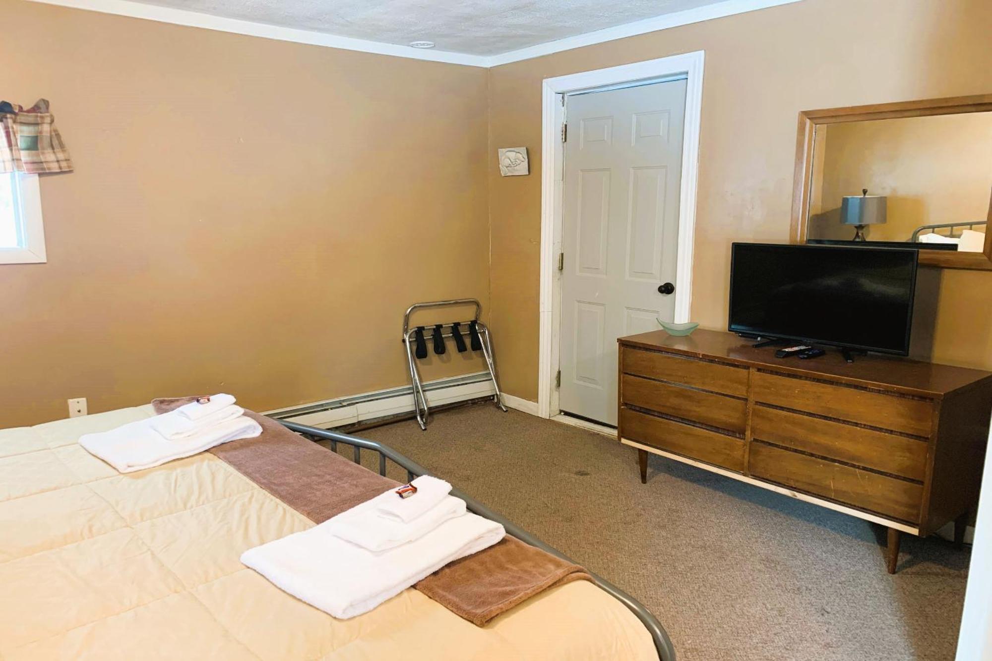 Love Hotels St John River By Oyo At Fort Kent Me Saint John Plantation Εξωτερικό φωτογραφία